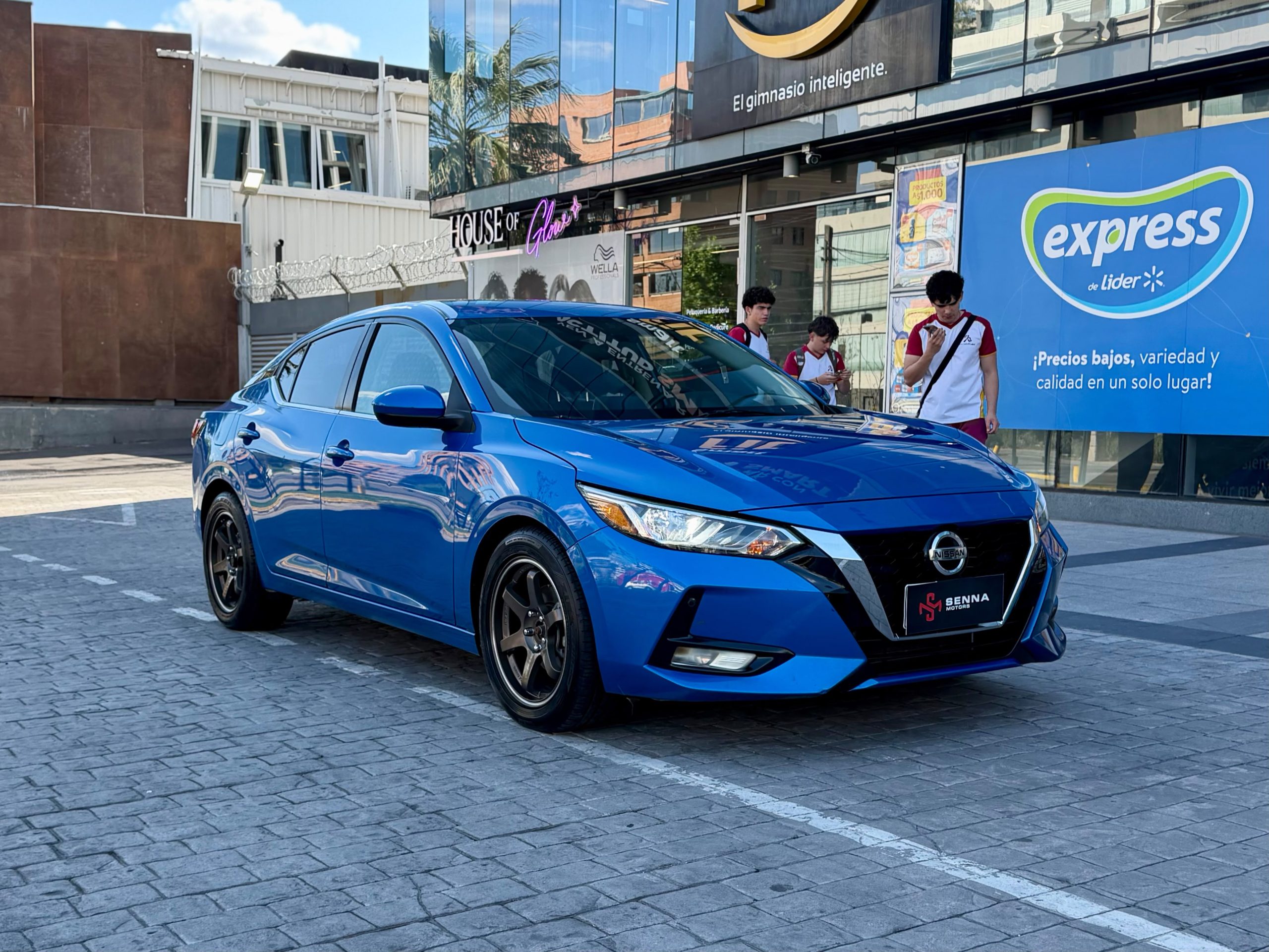Nissan Sentra — foto 3 de 16