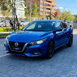 Nissan Sentra Advance 2.0 MT